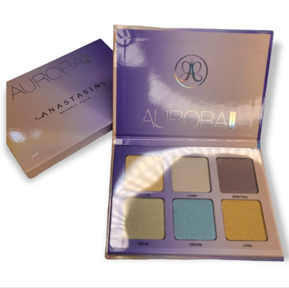 Anastasia Beverly Hills Aurora Glow Kit - Picture 9 of 15